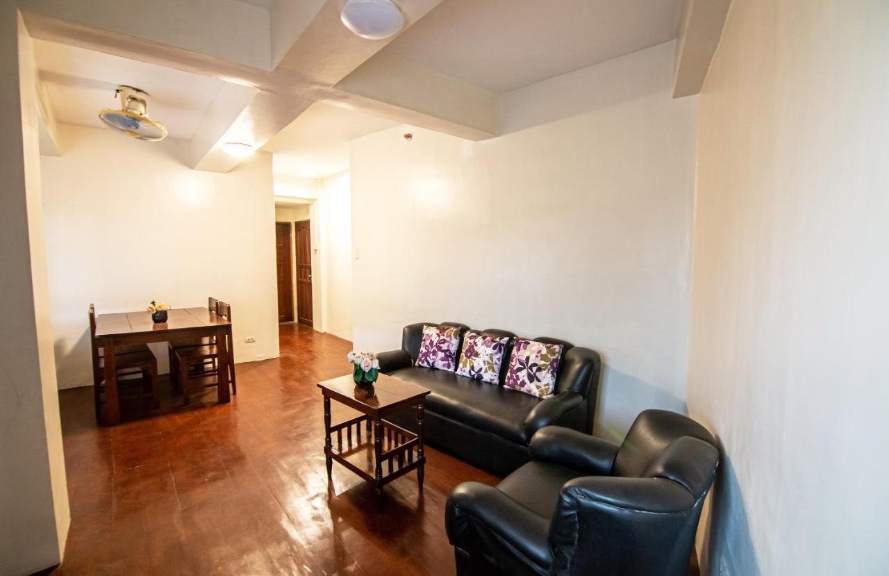 Kiwi Hotel Cebu Екстер'єр фото