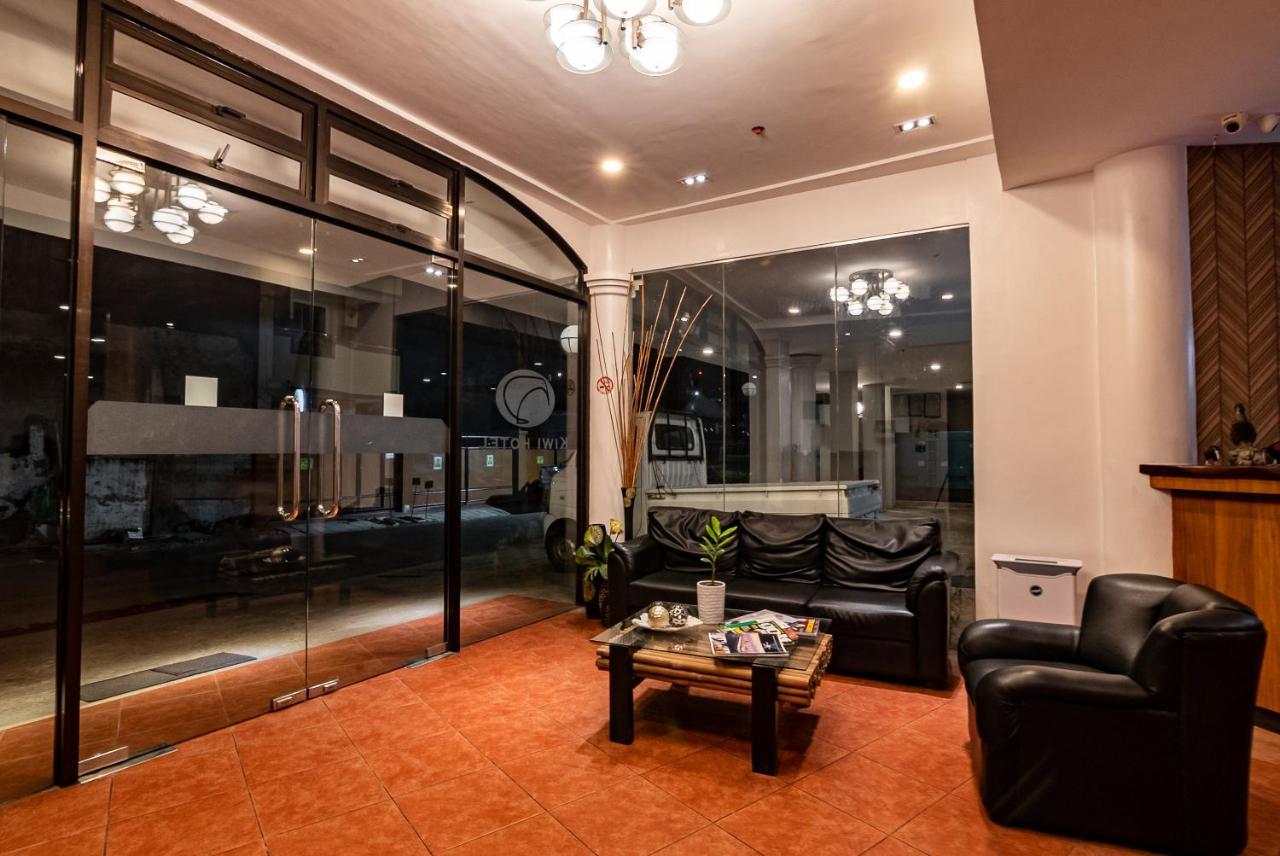 Kiwi Hotel Cebu Екстер'єр фото