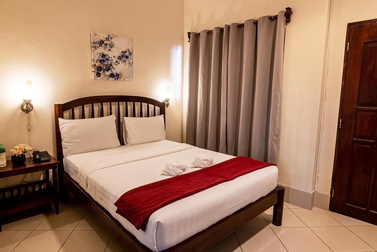 Kiwi Hotel Cebu Екстер'єр фото