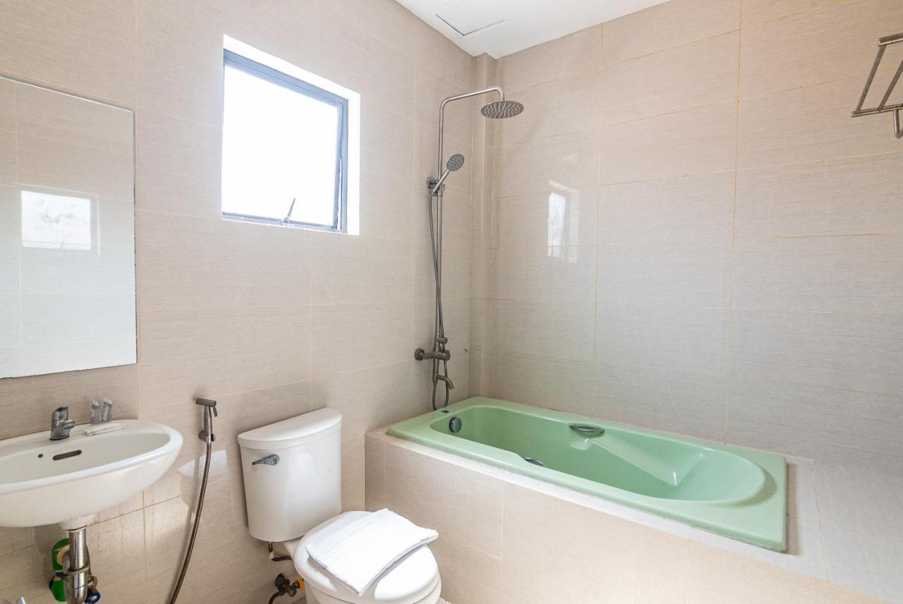 Kiwi Hotel Cebu Екстер'єр фото