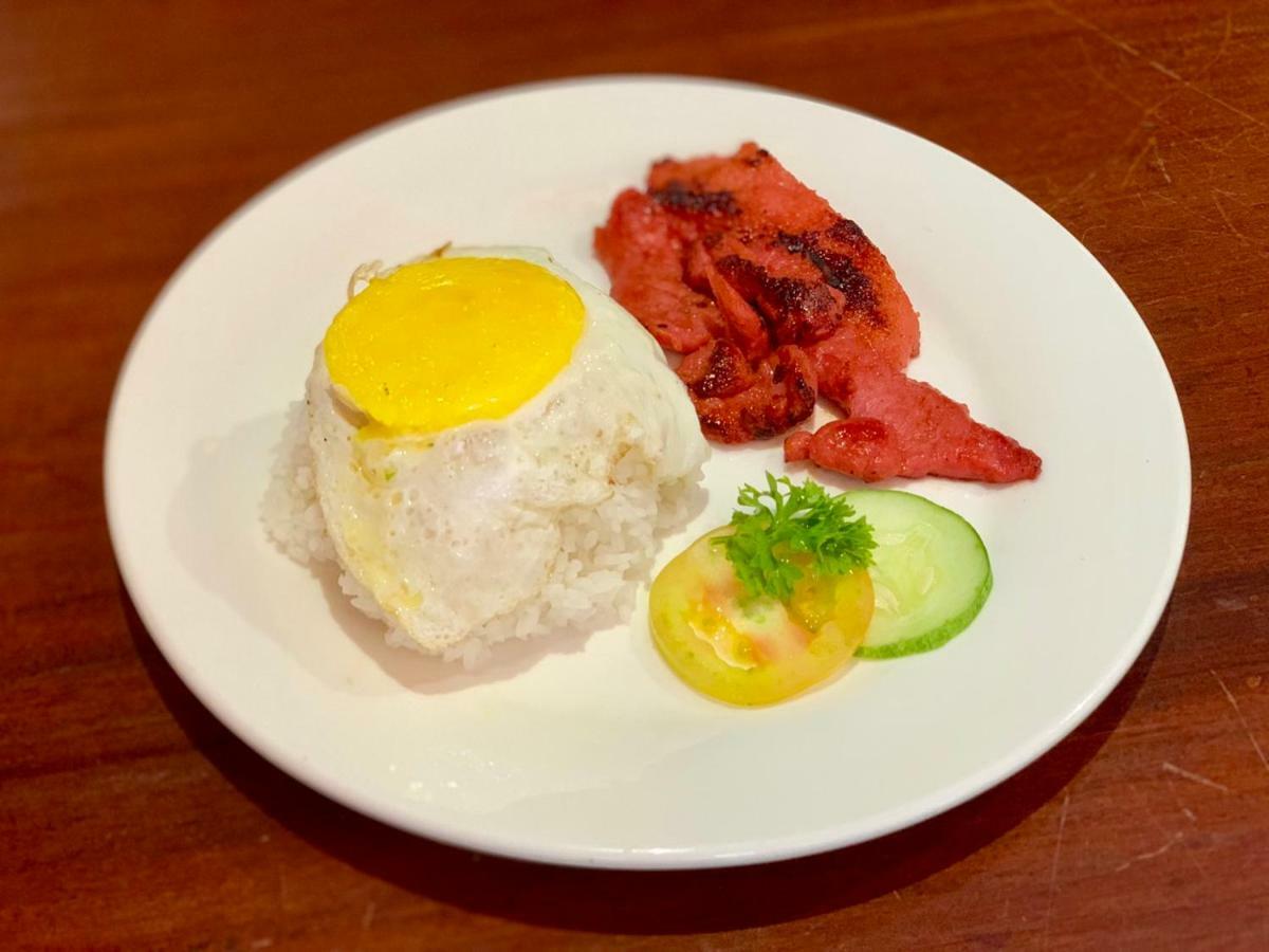 Kiwi Hotel Cebu Екстер'єр фото