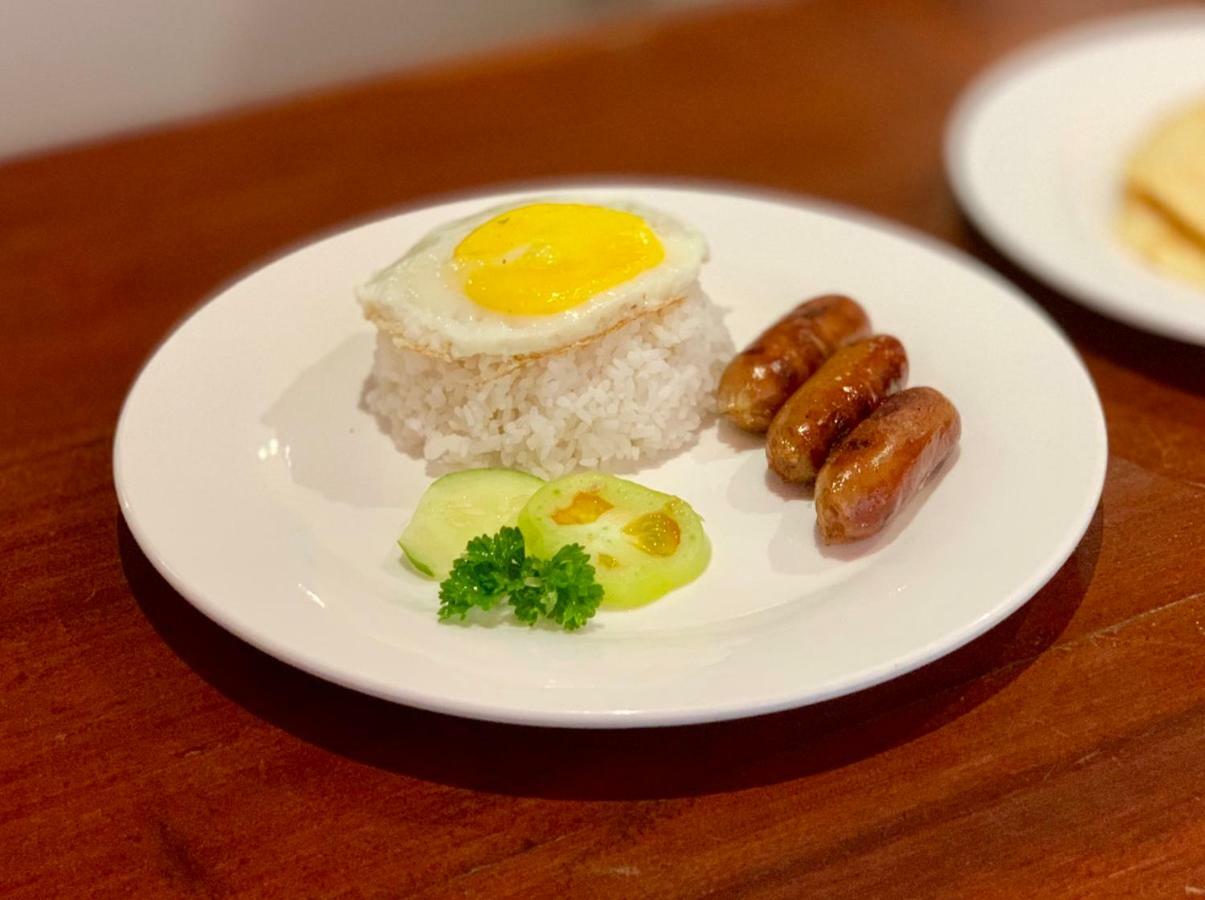 Kiwi Hotel Cebu Екстер'єр фото